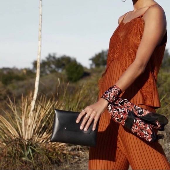 Tribe Alive envelope clutch - Picture 3 of 9